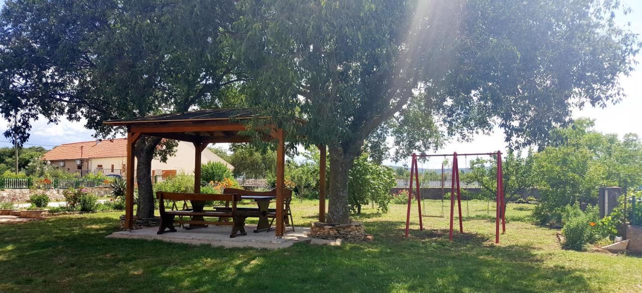 Fafarinka - Close To Krka National Park Holiday home *