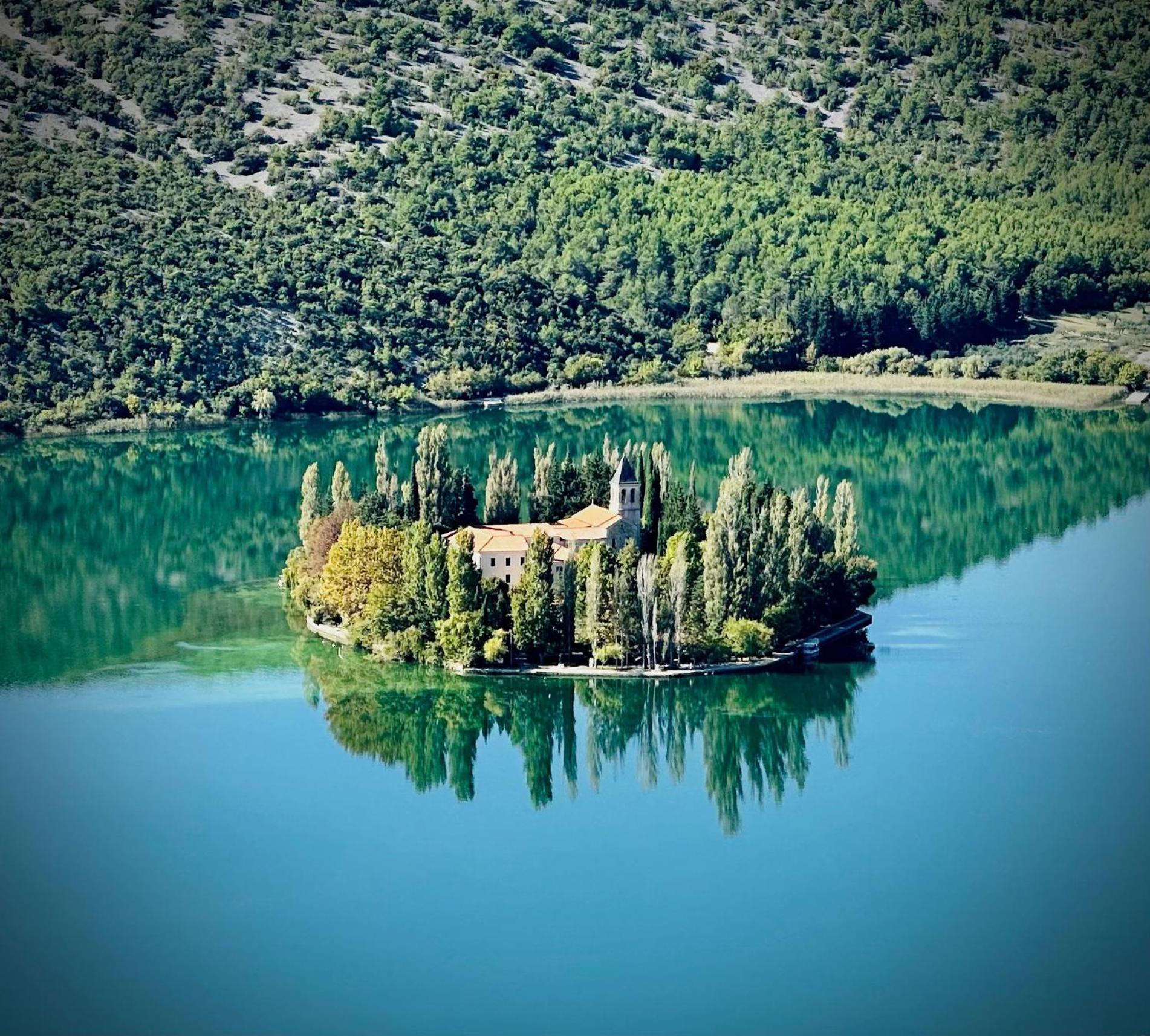 Holiday home Fafarinka - Close To Krka National Park *
